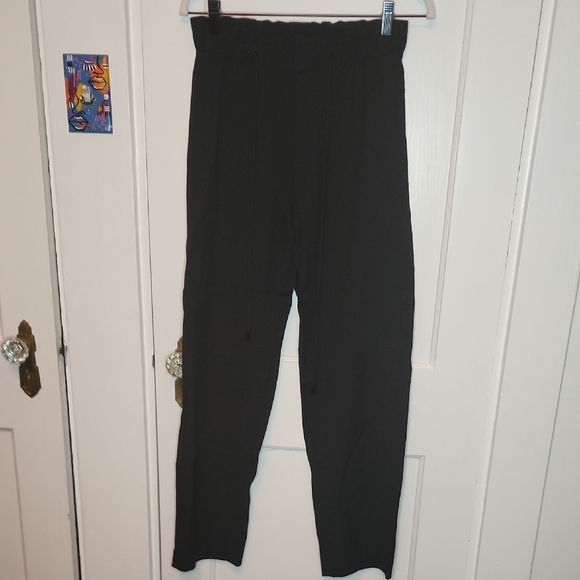 Vince Black Straight Leg Pants - Picture 1 of 6